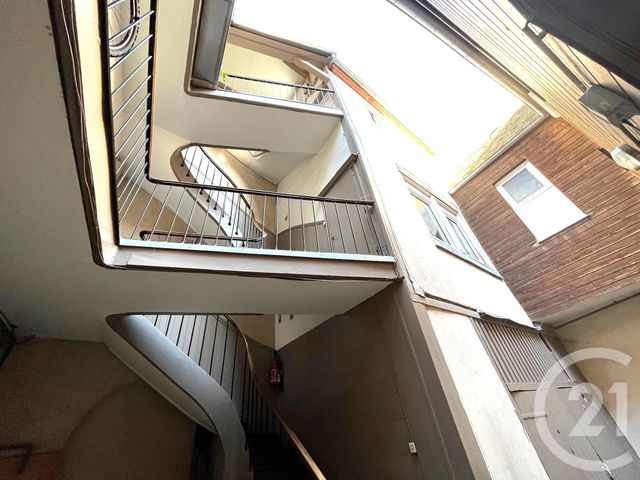 Appartement Duplex à louer - 2 pièces - 30,66 m2 - Besancon - 25 - FRANCHE-COMTE