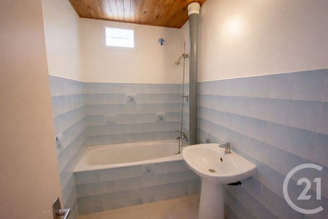 Appartement T5 &agrave; vendre - 5 pi&egrave;ces - 75,73 m2 - Besancon - 25 - FRANCHE-COMTE