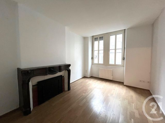 Appartement T3 à louer - 3 pièces - 80 m2 - Besancon - 25 - FRANCHE-COMTE