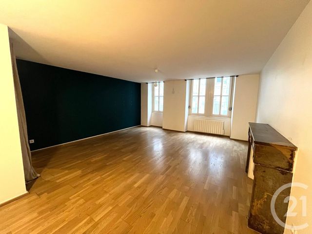 Appartement T3 à louer - 3 pièces - 80 m2 - Besancon - 25 - FRANCHE-COMTE