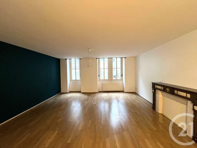 Appartement T3 à louer - 3 pièces - 80 m2 - Besancon - 25 - FRANCHE-COMTE