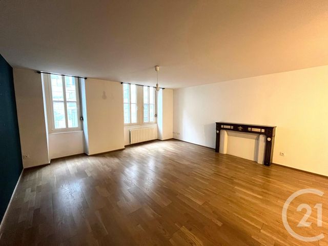 Appartement T3 à louer - 3 pièces - 80 m2 - Besancon - 25 - FRANCHE-COMTE