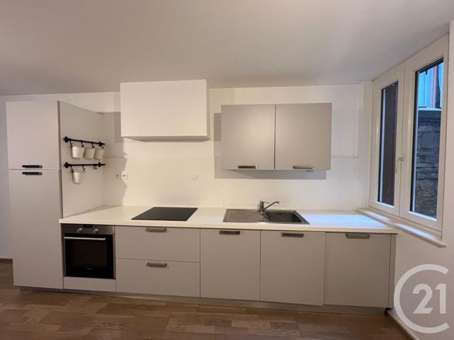 Appartement T3 à louer - 3 pièces - 80 m2 - Besancon - 25 - FRANCHE-COMTE
