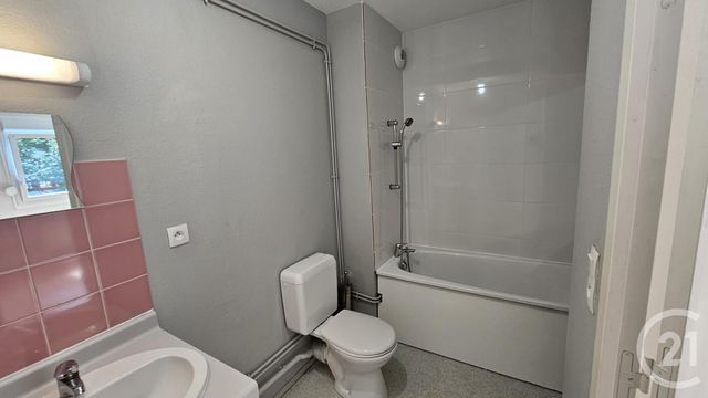 Appartement F3 à louer - 3 pièces - 38,93 m2 - Besancon - 25 - FRANCHE-COMTE