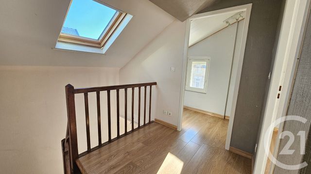 Maison &agrave; louer - 3 pi&egrave;ces - 71 m2 - Besancon - 25 - FRANCHE-COMTE