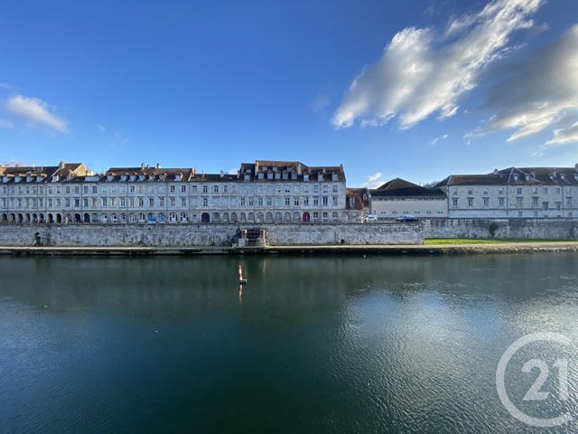 Appartement T1 &agrave; louer - 1 pi&egrave;ce - 25 m2 - Besancon - 25 - FRANCHE-COMTE