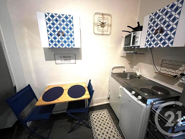 Appartement Studio &agrave; louer - 1 pi&egrave;ce - 11,14 m2 - Besancon - 25 - FRANCHE-COMTE