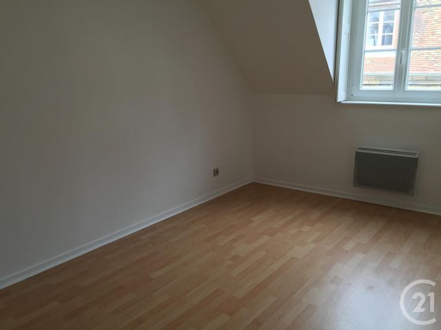 Appartement F3 &agrave; louer - 3 pi&egrave;ces - 75 m2 - Besancon - 25 - FRANCHE-COMTE