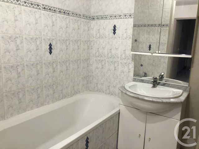 Appartement T2 &agrave; louer - 2 pi&egrave;ces - 48 m2 - Besancon - 25 - FRANCHE-COMTE