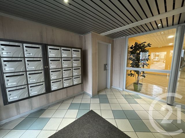 Appartement F4 &agrave; vendre - 4 pi&egrave;ces - 77,75 m2 - Besancon - 25 - FRANCHE-COMTE