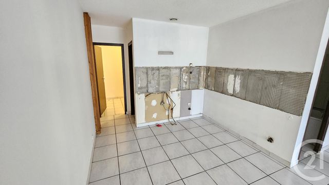 Appartement F2 &agrave; louer - 2 pi&egrave;ces - 58,14 m2 - Franois - 25 - FRANCHE-COMTE