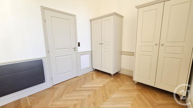 Appartement F4 &agrave; louer - 3 pi&egrave;ces - 107 m2 - Besancon - 25 - FRANCHE-COMTE