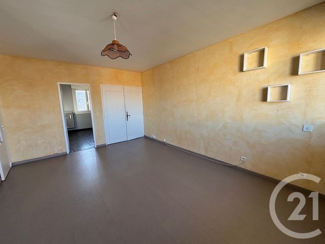 Appartement F4 &agrave; louer - 4 pi&egrave;ces - 63 m2 - Besancon - 25 - FRANCHE-COMTE