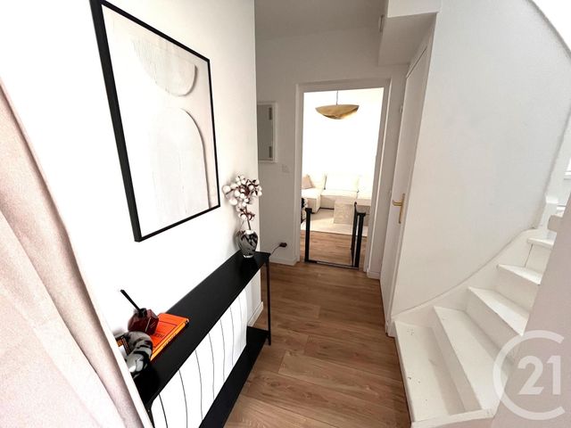 Appartement T3 &agrave; louer - 3 pi&egrave;ces - 68,12 m2 - Besancon - 25 - FRANCHE-COMTE