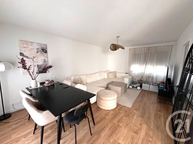 Appartement T3 &agrave; louer - 3 pi&egrave;ces - 68,12 m2 - Besancon - 25 - FRANCHE-COMTE