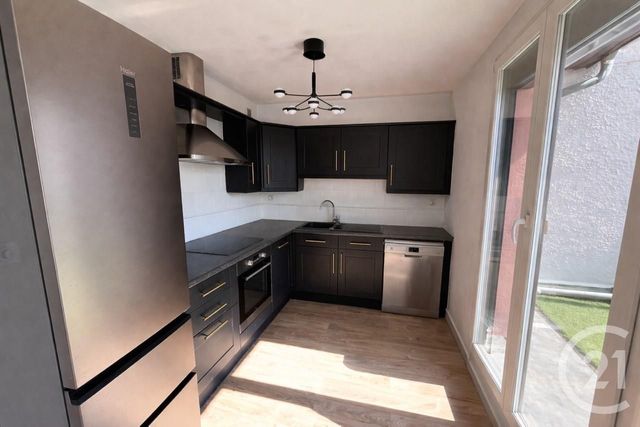 Appartement T3 &agrave; louer - 3 pi&egrave;ces - 68,12 m2 - Besancon - 25 - FRANCHE-COMTE