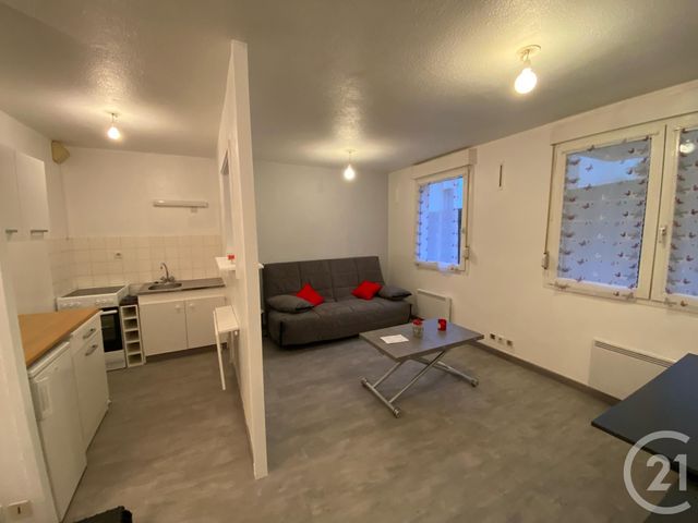 Appartement F1 &agrave; louer - 1 pi&egrave;ce - 27,75 m2 - Besancon - 25 - FRANCHE-COMTE