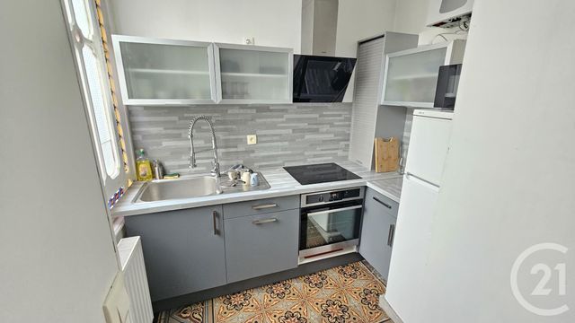 Appartement F2 &agrave; louer - 2 pi&egrave;ces - 53,96 m2 - Besancon - 25 - FRANCHE-COMTE