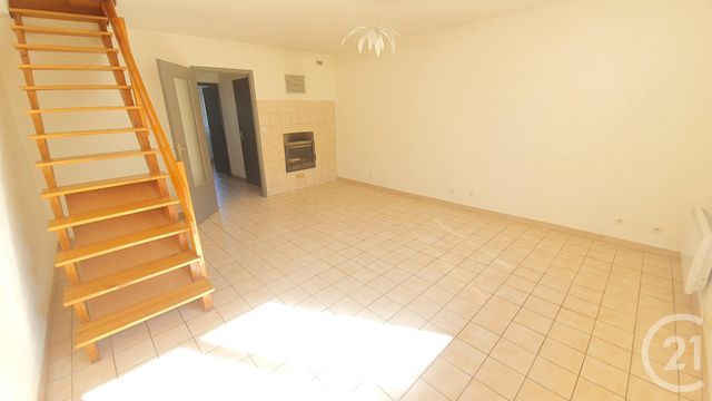Appartement F3 &agrave; louer - 3 pi&egrave;ces - 59,13 m2 - Pugey - 25 - FRANCHE-COMTE