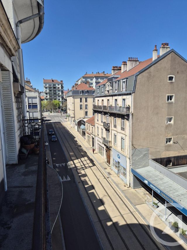 Appartement F4 &agrave; vendre - 4 pi&egrave;ces - 98,22 m2 - Besancon - 25 - FRANCHE-COMTE