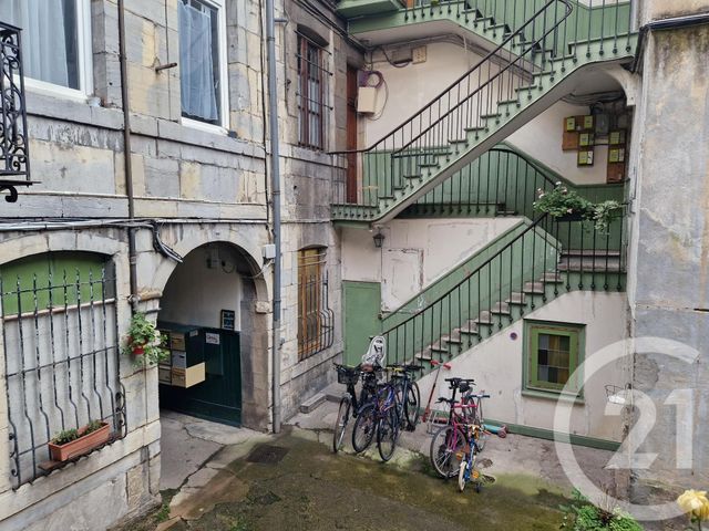 Appartement T1 &agrave; louer - 1 pi&egrave;ce - 31,03 m2 - Besancon - 25 - FRANCHE-COMTE
