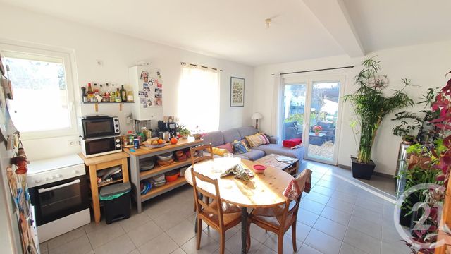 Appartement F3 &agrave; louer - 3 pi&egrave;ces - 59,27 m2 - Besancon - 25 - FRANCHE-COMTE