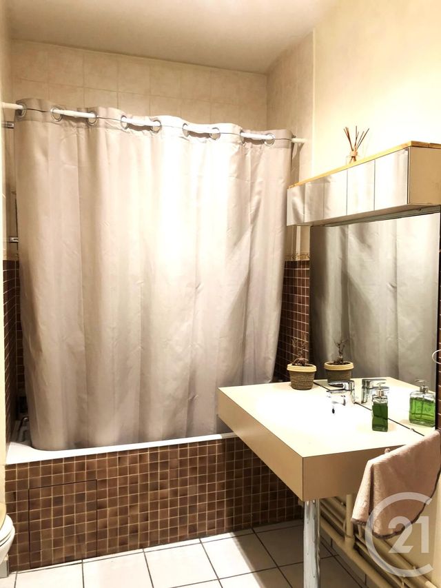 Appartement Studio &agrave; louer - 1 pi&egrave;ce - 37,10 m2 - Besancon - 25 - FRANCHE-COMTE