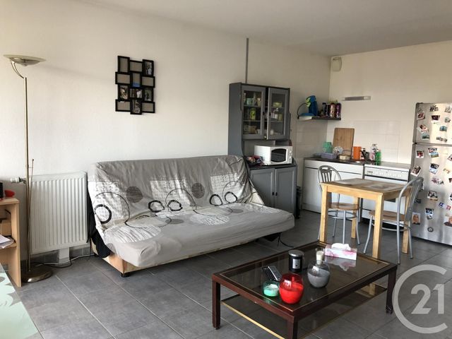 Appartement F1 &agrave; louer - 1 pi&egrave;ce - 32 m2 - Besancon - 25 - FRANCHE-COMTE
