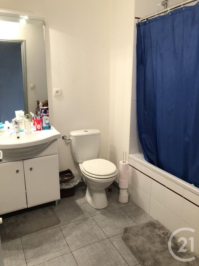 Appartement F1 &agrave; louer - 1 pi&egrave;ce - 32 m2 - Besancon - 25 - FRANCHE-COMTE