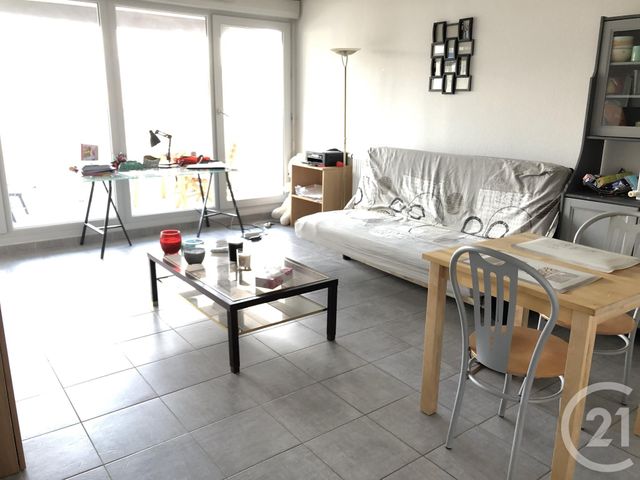 Appartement F1 &agrave; louer - 1 pi&egrave;ce - 32 m2 - Besancon - 25 - FRANCHE-COMTE