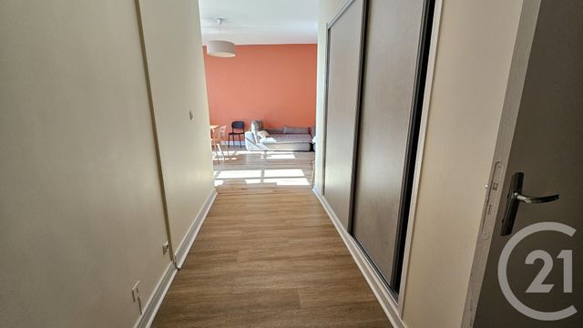 Appartement F4 &agrave; louer - 4 pi&egrave;ces - 77,85 m2 - Besancon - 25 - FRANCHE-COMTE