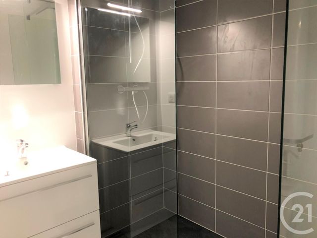 Appartement Studio &agrave; louer - 1 pi&egrave;ce - 28 m2 - Besancon - 25 - FRANCHE-COMTE