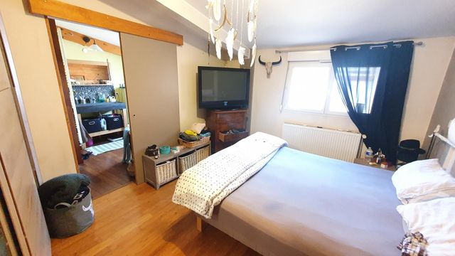 Maison &agrave; louer - 4 pi&egrave;ces - 96 m2 - Besancon - 25 - FRANCHE-COMTE