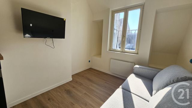 Appartement F1 &agrave; louer - 1 pi&egrave;ce - 12 m2 - Besancon - 25 - FRANCHE-COMTE
