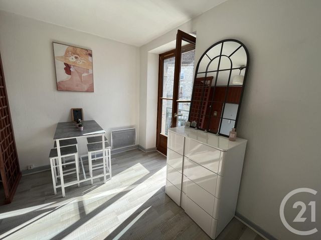 Appartement T2 &agrave; louer - 2 pi&egrave;ces - 25 m2 - Besancon - 25 - FRANCHE-COMTE