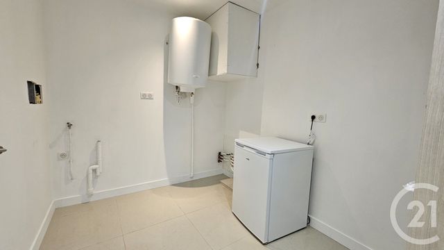 Appartement F2 &agrave; louer - 2 pi&egrave;ces - 75,12 m2 - Roche Lez Beaupre - 25 - FRANCHE-COMTE