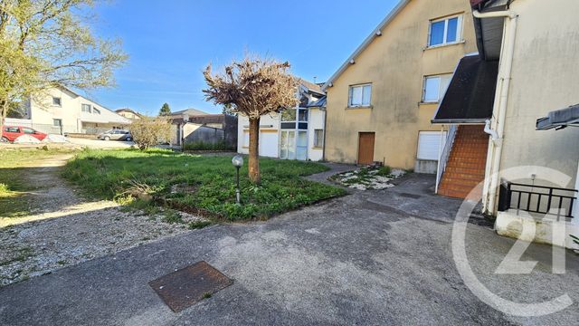 Appartement F2 &agrave; louer - 2 pi&egrave;ces - 75,12 m2 - Roche Lez Beaupre - 25 - FRANCHE-COMTE