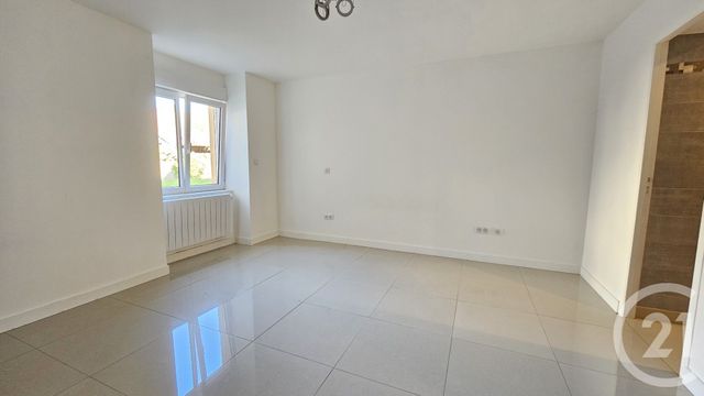 Appartement F2 &agrave; louer - 2 pi&egrave;ces - 75,12 m2 - Roche Lez Beaupre - 25 - FRANCHE-COMTE