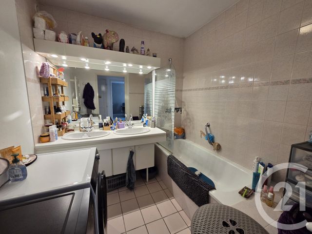 Appartement F3 &agrave; vendre - 3 pi&egrave;ces - 66,80 m2 - Besancon - 25 - FRANCHE-COMTE