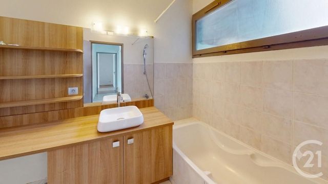 Appartement T3 &agrave; vendre - 3 pi&egrave;ces - 70,86 m2 - Besancon - 25 - FRANCHE-COMTE