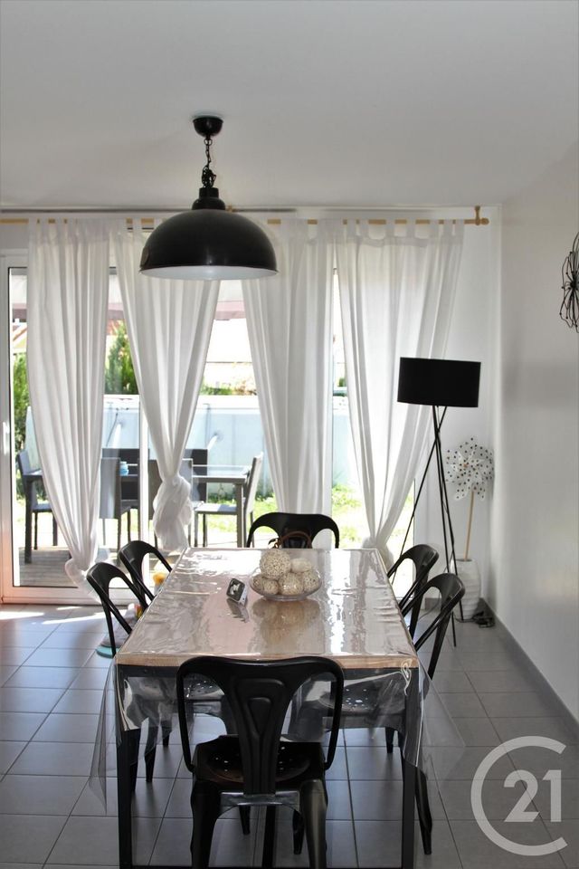 Maison &agrave; louer - 4 pi&egrave;ces - 93,61 m2 - Ecole Valentin - 25 - FRANCHE-COMTE