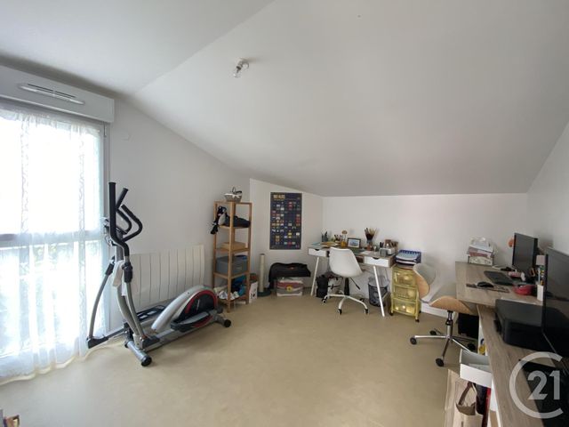 Maison &agrave; louer - 4 pi&egrave;ces - 93,61 m2 - Ecole Valentin - 25 - FRANCHE-COMTE
