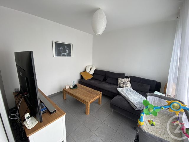 Maison &agrave; louer - 4 pi&egrave;ces - 93,61 m2 - Ecole Valentin - 25 - FRANCHE-COMTE