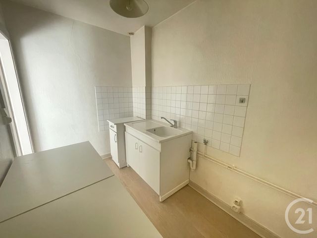 Appartement F2 &agrave; louer - 2 pi&egrave;ces - 38 m2 - Besancon - 25 - FRANCHE-COMTE