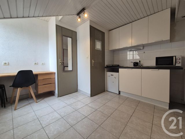 Appartement Studio &agrave; vendre - 1 pi&egrave;ce - 9,89 m2 - Besancon - 25 - FRANCHE-COMTE