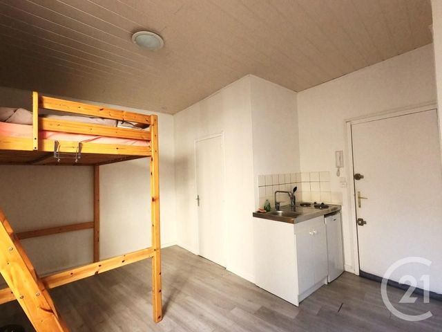 Appartement F1 &agrave; louer - 1 pi&egrave;ce - 16 m2 - Besancon - 25 - FRANCHE-COMTE