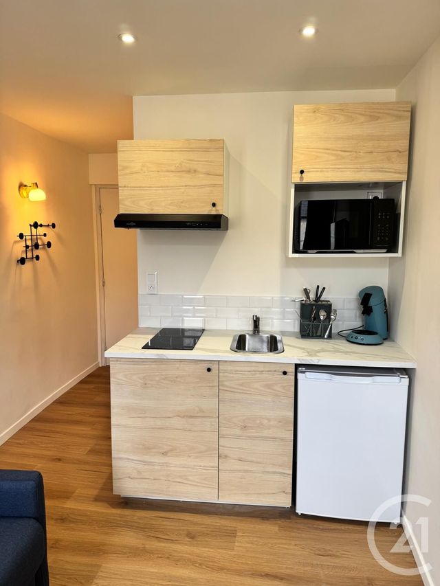Appartement F1 &agrave; louer - 1 pi&egrave;ce - 13,51 m2 - Besancon - 25 - FRANCHE-COMTE