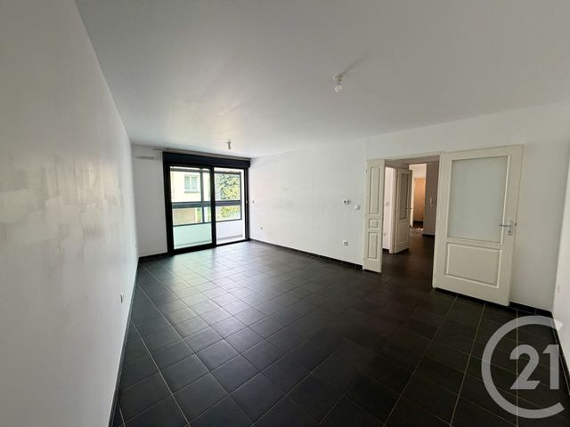 Appartement T3 &agrave; vendre - 3 pi&egrave;ces - 67,48 m2 - Besancon - 25 - FRANCHE-COMTE