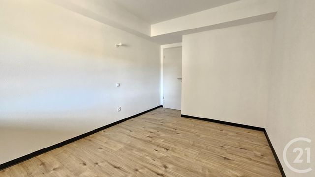 Appartement F5 &agrave; louer - 5 pi&egrave;ces - 98,07 m2 - Tarcenay - 25 - FRANCHE-COMTE