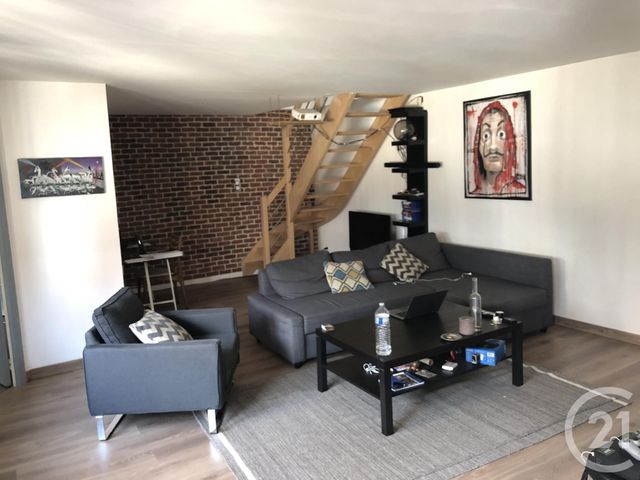 Appartement T3 &agrave; louer - 3 pi&egrave;ces - 74,52 m2 - Besancon - 25 - FRANCHE-COMTE